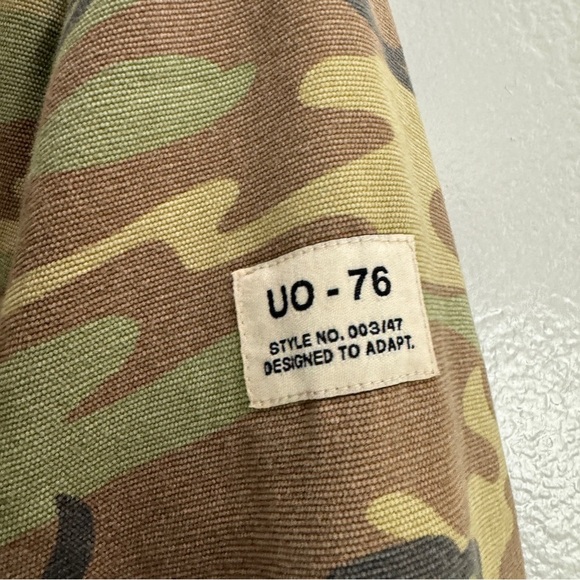 Urban Outfitters BDG Vintage Camo Jacket Size Small - Picture 3 of 10